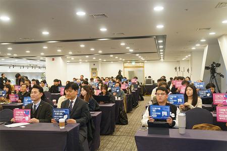 ���� ����