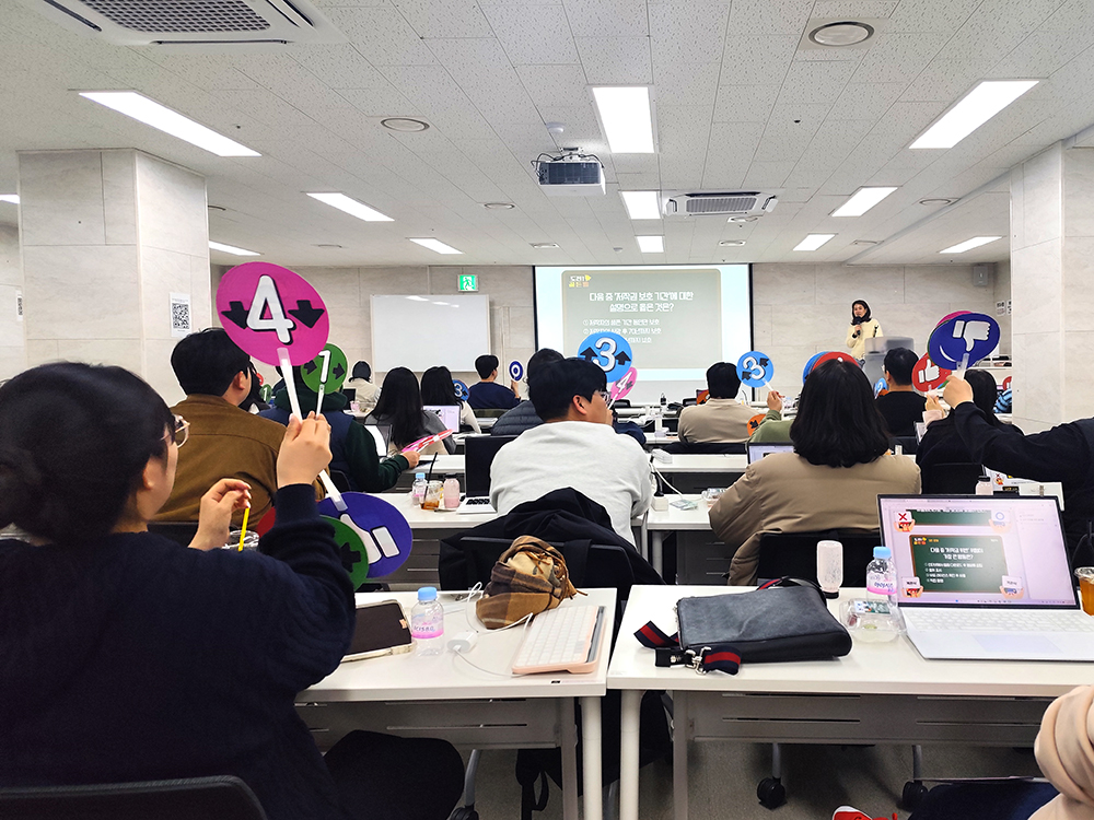 ���� ����