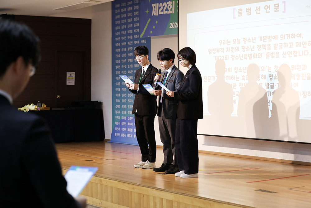 ���� ����