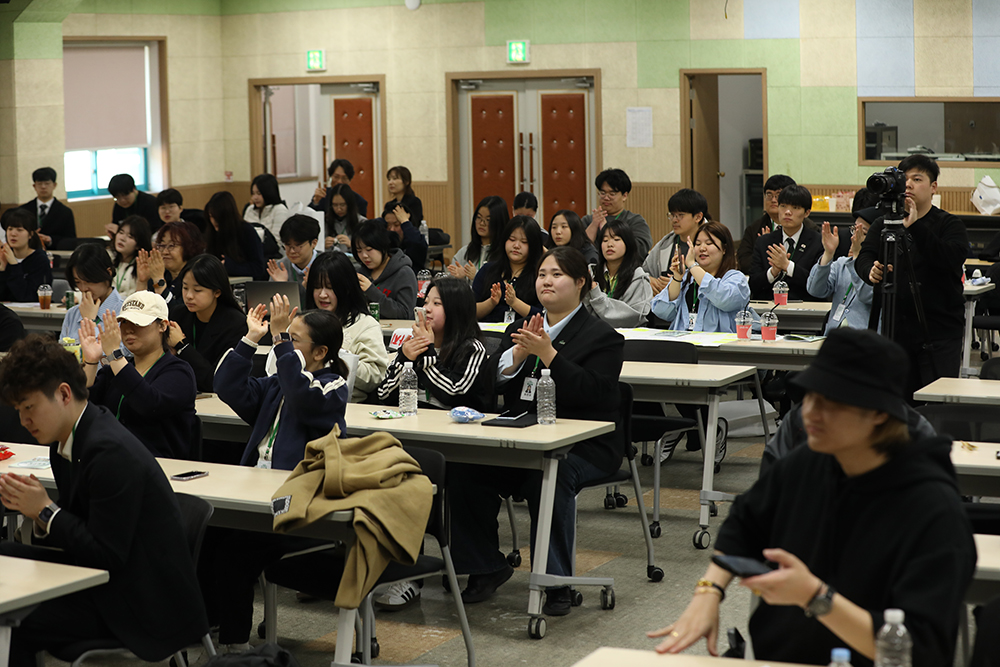 ���� ����