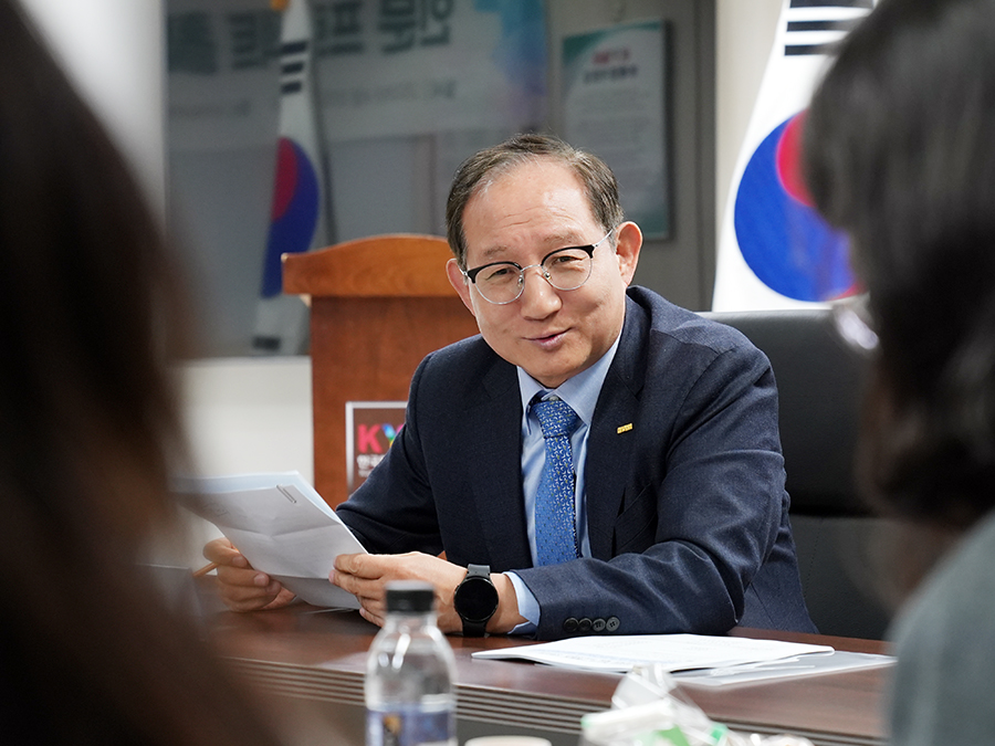 ���� ����